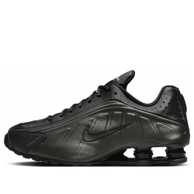 NIKE Nike Shox R4 'Black Bright Crimson'