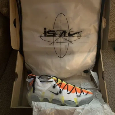 NIKE SIZE 9.5 - NIKE ISPA LINK AXIS LOW WHITE ORANGE