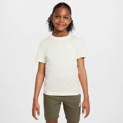 NIKE SPORTSWEAR BIG KIDS' T-SHIRT