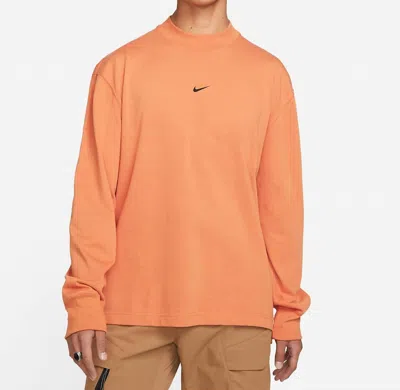 NIKE SPORTSWEAR LONG SLEEVE IN ORANGE