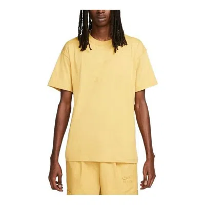 NIKE Nike Sportswear Max90 T-Shirt 'Yellow'