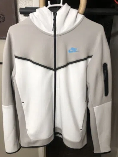 NIKE NIKE SPORTSWEAR TECH FLEECE HOODIE IRON ORE/WHITE/BLACK/BLUE MEN SZ M DV0537-012