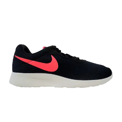 NIKE TANJUN SE 'NAVY SOLAR RED'