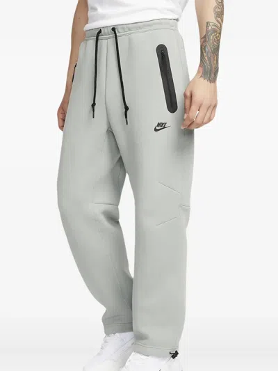 NIKE TECH FLEECE "MICA GREEN/BLACK" TRACK PANTS