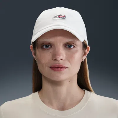 NIKE UNISEX CLUB UNSTRUCTURED CORTEZ PATCH CAP