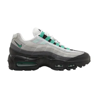 NIKE WMNS AIR MAX 95 NEXT NATURE 'STADIUM GREEN'