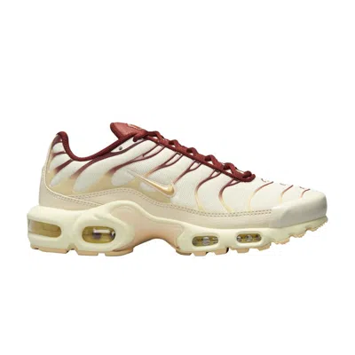 NIKE WMNS AIR MAX PLUS 'COCONUT MILK RUGGED ORANGE'