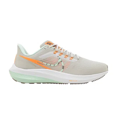 NIKE WMNS AIR ZOOM PEGASUS 39 PREMIUM 'PHOTON DUST ORANGE MINT'