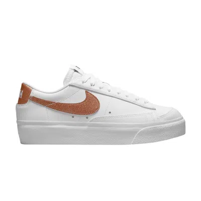 NIKE WMNS BLAZER LOW PLATFORM 'WHITE METALLIC COPPER'
