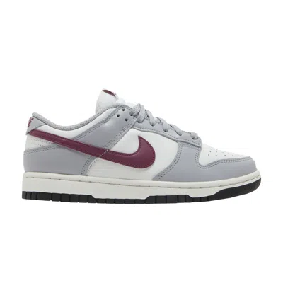 NIKE WMNS DUNK LOW 'PALE IVORY REDWOOD'