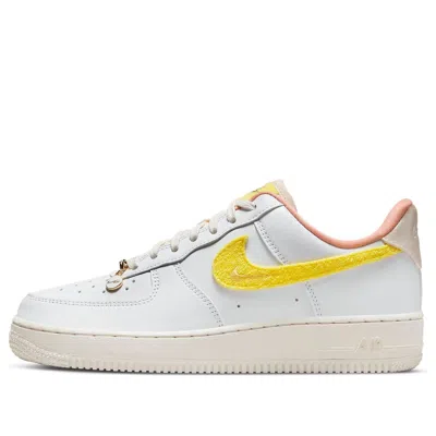 NIKE (WMNS) Nike Air Force 1 '07 LX 'Mama'