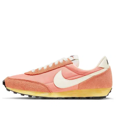 NIKE (WMNS) Nike Daybreak SE 'Light Madder Root'