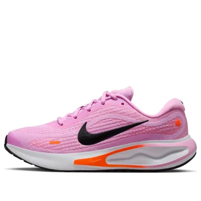 NIKE (WMNS) Nike Journey Run 'Beyond Pink Hyper Crimson'