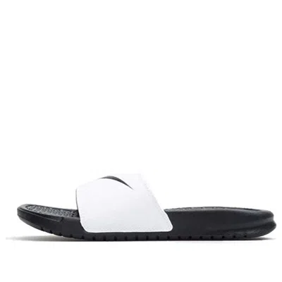 NIKE (WMNS) Nike KLAPKI Benassi Swoosh 'Black White'