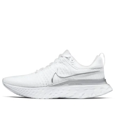 NIKE (WMNS) Nike React Infinity Run Flyknit 2 'White Metallic Silver'