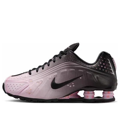 NIKE (WMNS) Nike Shox R4 'Sakura'