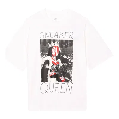 NIKE (WMNS) Nike Sneaker Queen T-Shirt 'White'