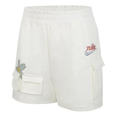 NIKE (WMNS) Nike Sportswear Solid Color Logo Flowers Big Pocket Woven Casual Shorts White