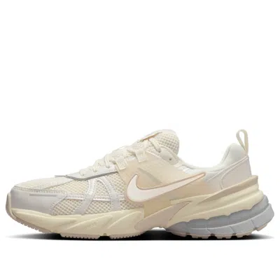 NIKE (WMNS) Nike V2K Run 'Pale Ivory'