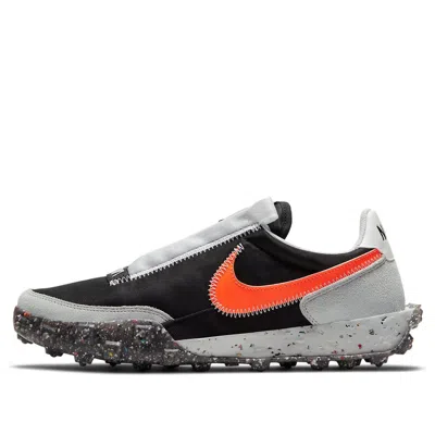 NIKE (WMNS) Nike Waffle Racer Crater 'Photon Dust Crimson'