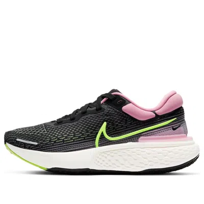 NIKE (WMNS) Nike ZoomX Invincible Run Flyknit 'Black Elemental Pink'