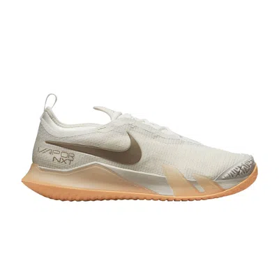NIKE WMNS NIKECOURT REACT VAPOR NXT 'LIGHT BONE PEACH CREAM'
