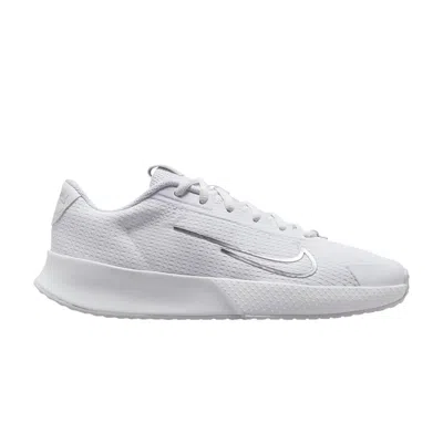 NIKE WMNS NIKECOURT VAPOR LITE 2 HC 'WHITE METALLIC SILVER'