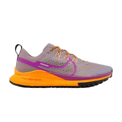 NIKE WMNS REACT PEGASUS TRAIL 4 'PURPLE SMOKE TOTAL ORANGE'