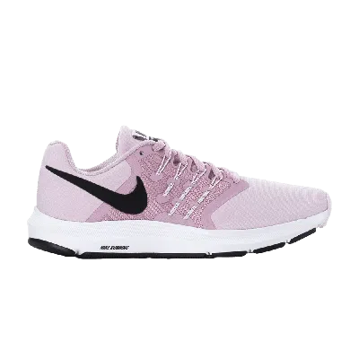 NIKE WMNS RUN SWIFT 'PLUM CHALK'