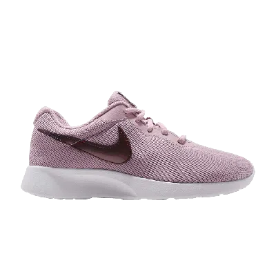 NIKE WMNS TANJUN 'PLUM CHALK'