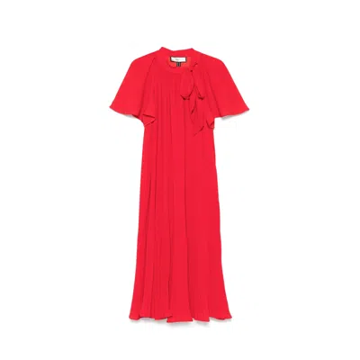 NISSA WOMEN'S PLEATED CHIFFON MIDI DRESS RED