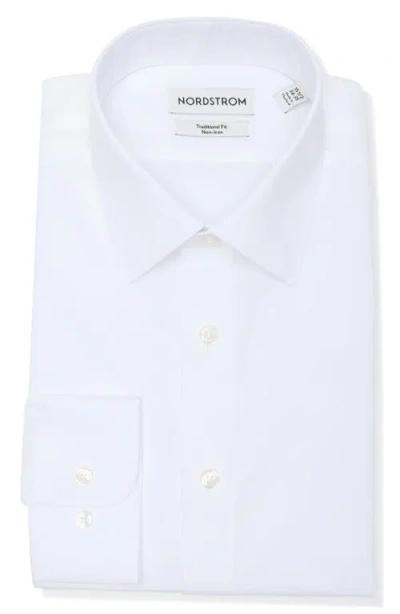 NORDSTROM NORDSTROM NON-IRON TRADITIONAL FIT SOLID COTTON DRESS SHIRT