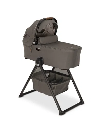 NUNA DEMI NEXT BASSINET AND STAND