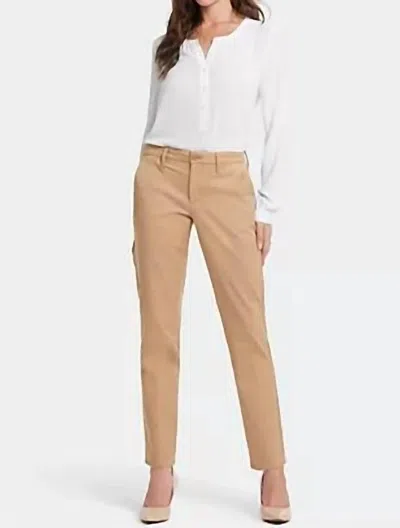 NYDJ SHERI SLIM TROUSER IN SAND DUNE