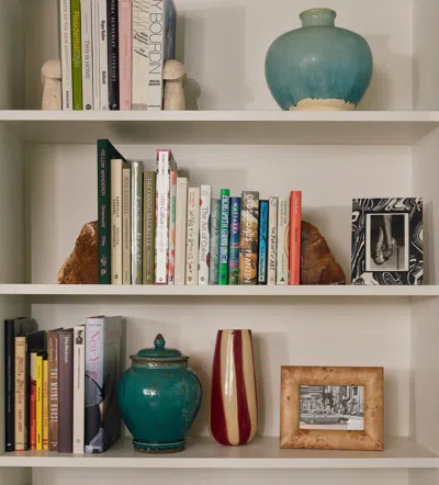 OKA ANISE MARBLED FRAME - LARGE - BLACK/WHITE