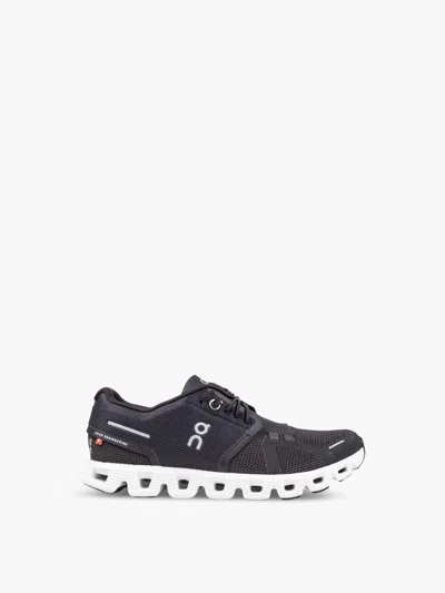 ON CLOUD 5 TRAINERS, SIZE 8