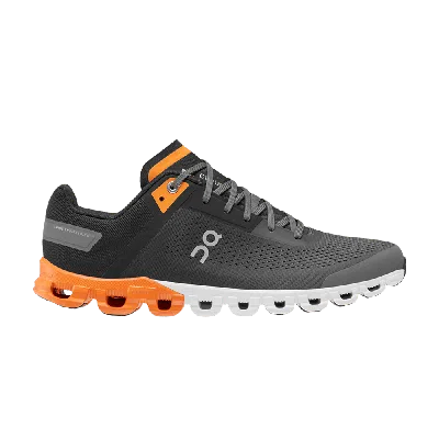 ON CLOUDFLOW 'BLACK TURMERIC'