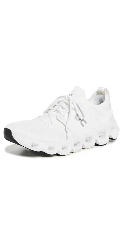 ON CLOUDSWIFT 4 SNEAKERS WHITE