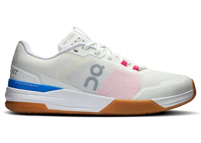 ON MEN'S ON THE ROGER ADVANTAGE PRO SNEAKERS IN IVORY/MALIBU