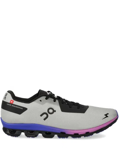 ON CLOUDFLASH LOW-TOP SNEAKERS