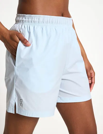 ON WOMEN'S 3" CORE SHORTS