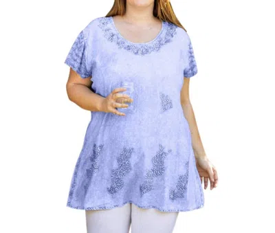 ON THE PLUS SIDE BRIN SHORT SLEEVE CHAMBRAY TUNIC - PLUS IN LILAC