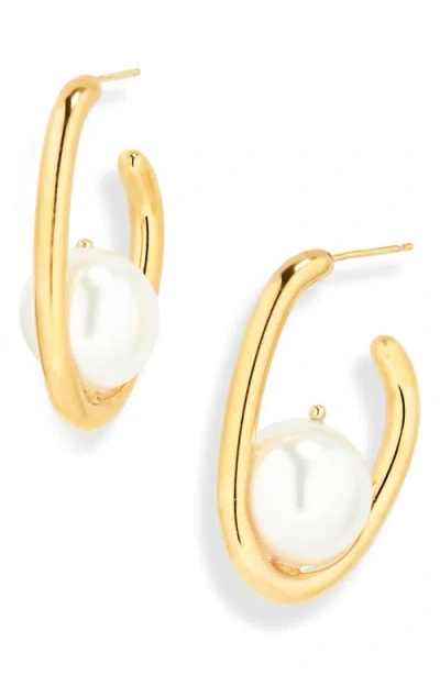 OSCAR DE LA RENTA OSCAR DE LA RENTA FAUX PEARL HOOP EARRINGS