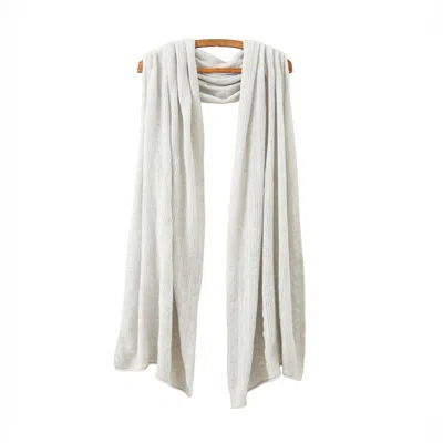 OUBAS WOMEN'S NEUTRALS / GREY FINE LAMBSWOOL BRANT WRAP IN SILVER