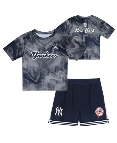 OUTERSTUFF TODDLER 2-PIECE GRAY/NAVY NEW YORK YANKEES PINCH HITTER INFIELDER T-SHIRT AND SHORTS SET