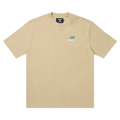 PALACE PALACE X NEW BALANCE LOGO T-SHIRT 'TAN'