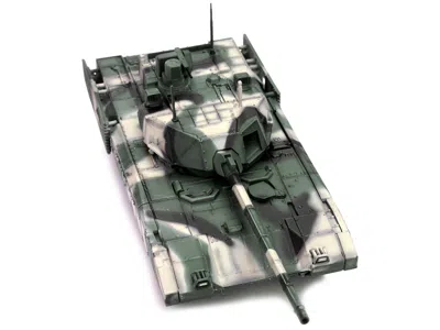 PANZERKAMPF RUSSIAN T14 ARMATA MBT (MAIN BATTLE TANK) MULTI-WOODLAND CAMOUFLAGE "ARMOR PREMIUM" SERIES 1/72 DIEC