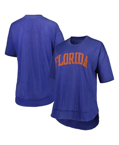 PRESSBOX WOMEN'S PRESSBOX ROYAL DISTRESSED FLORIDA GATORS ARCH PONCHO T-SHIRT