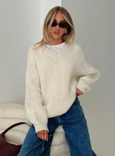 PRINCESS POLLY HAVE IT ALL V NECK KNIT SWEATER