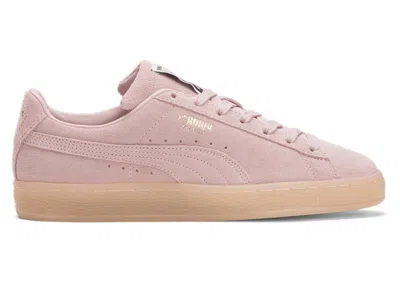PUMA SUEDE CLASSIC XXI (WOMEN'S) SNEAKERS IN ROSE DUST
